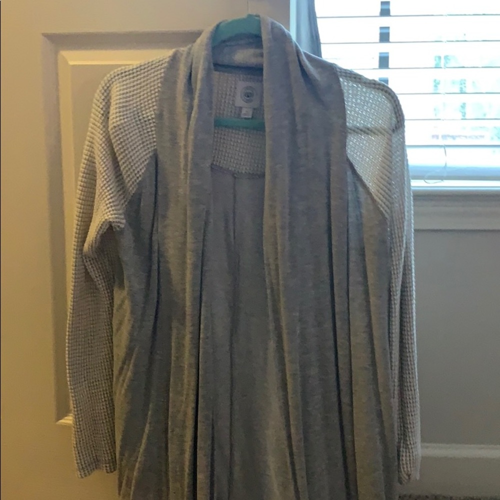 Gray sweater